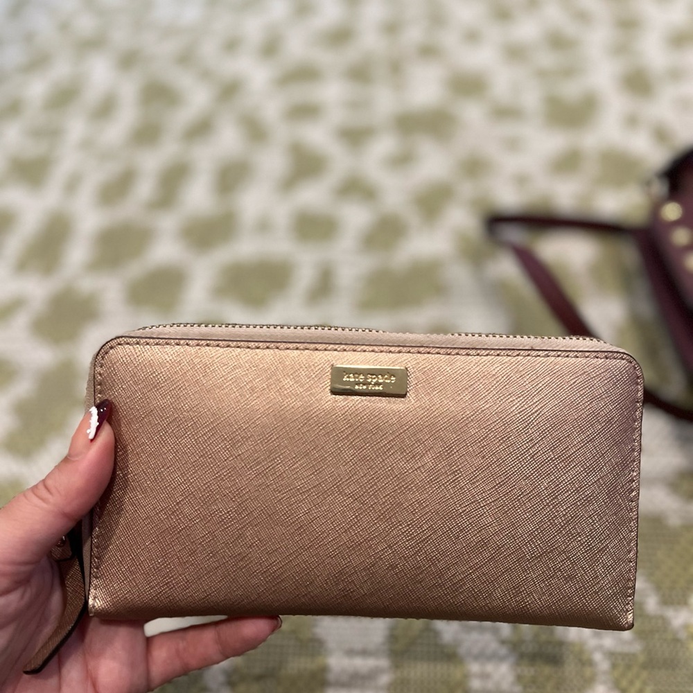 Kate Spade Metallic Gold Wallet